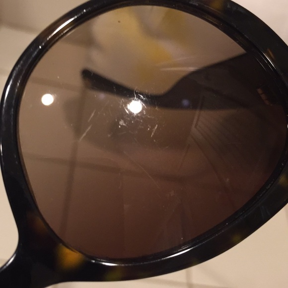 Coach Sunglasses with Case - Picture 14 of 16